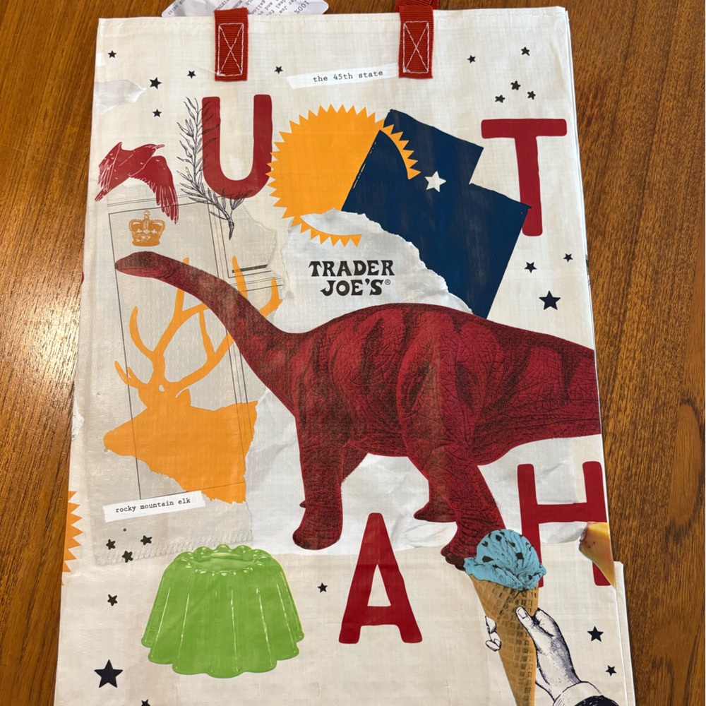 Trader Joe's Reusable Oregon Bag Regional Portland PDX Collectible Grocery Tote
